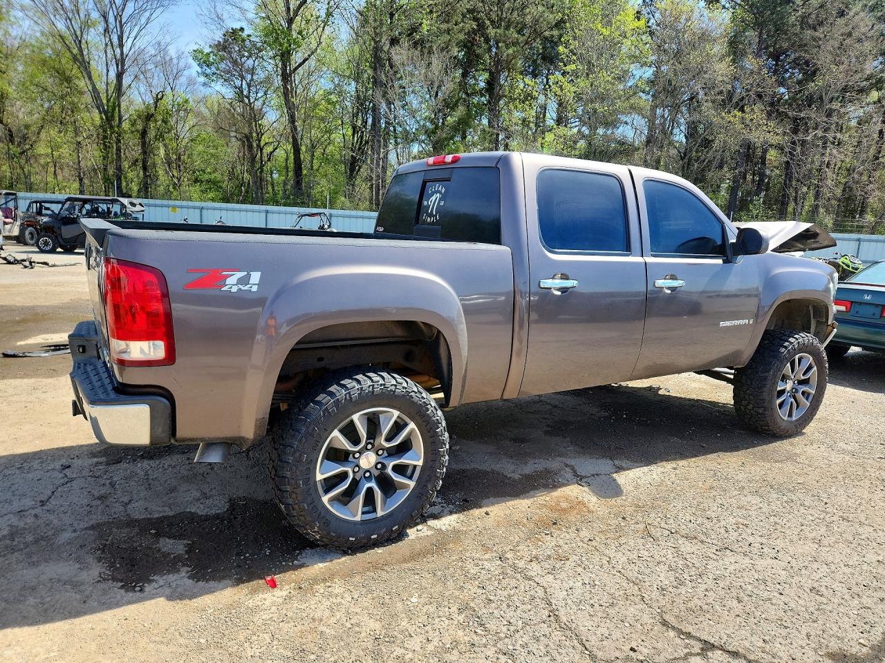 2007 GMC NEW SIERRA K1500 photo 3
