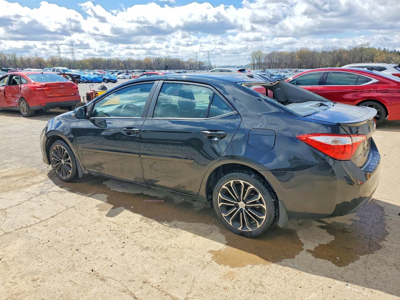 2015 TOYOTA COROLLA S PREMIUM photo 3