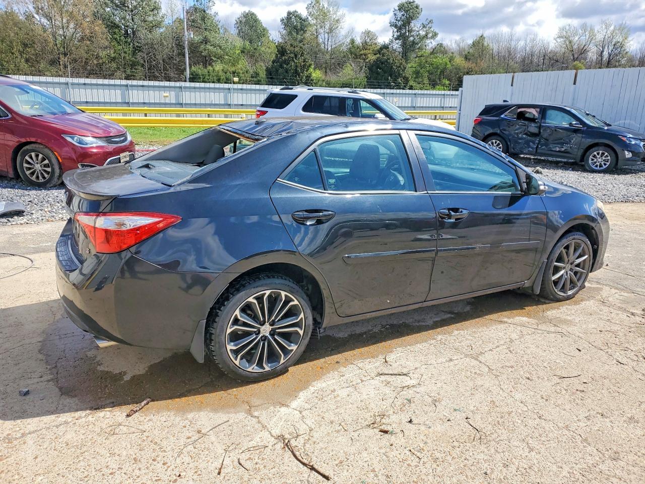 2015 TOYOTA COROLLA S PREMIUM photo 5