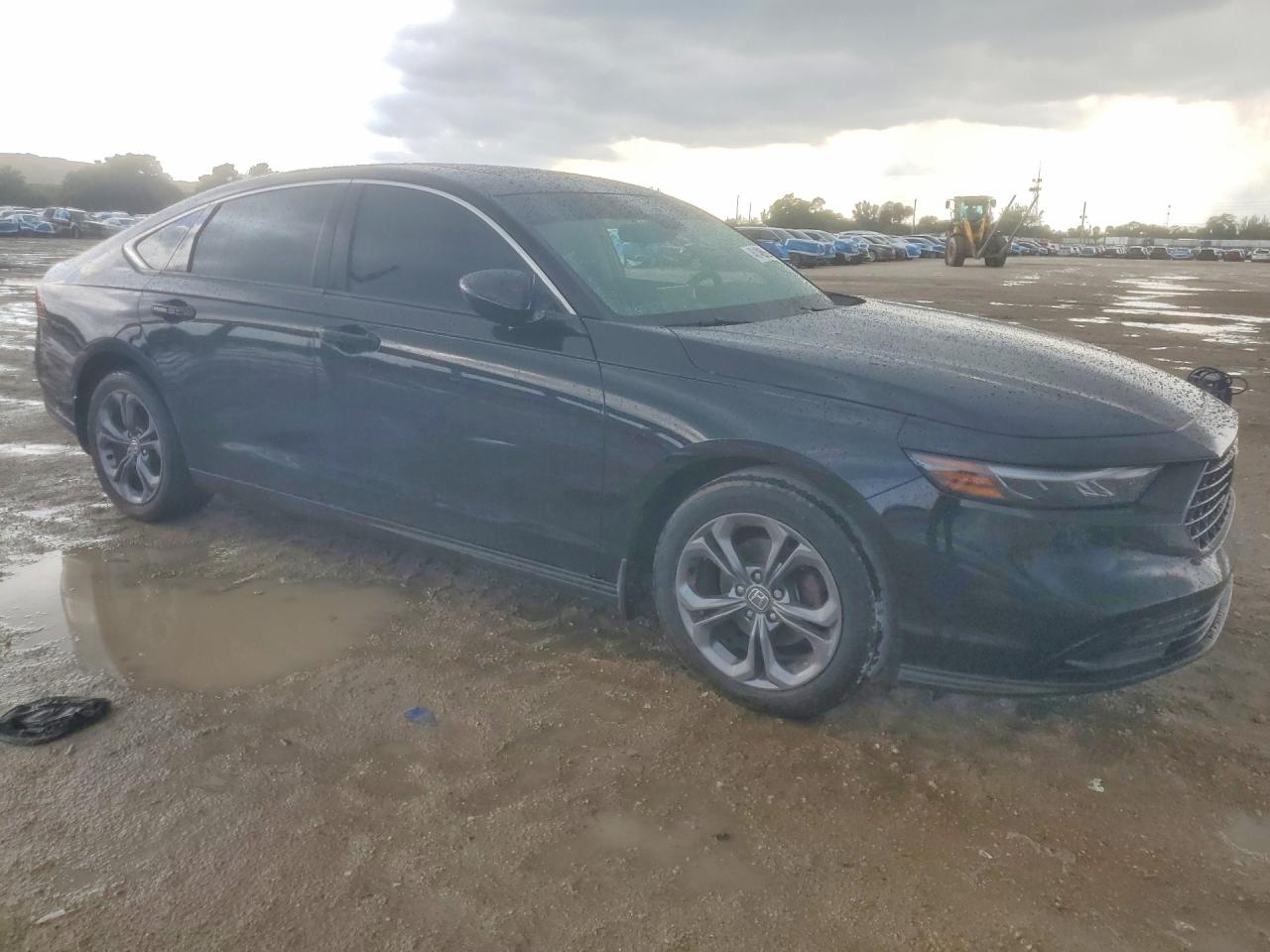 2024 HONDA ACCORD EX photo 4
