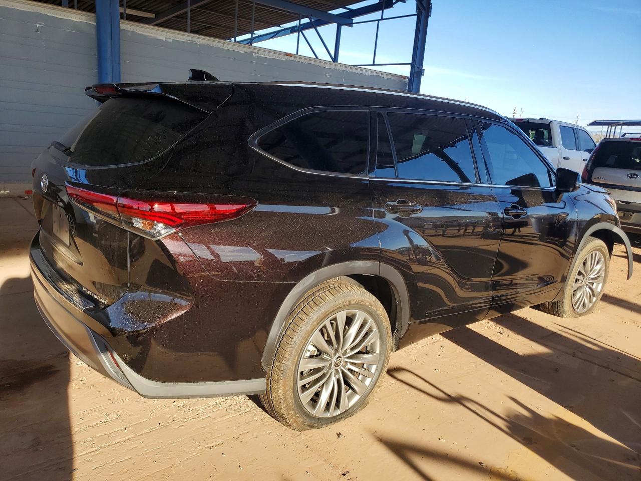 2020 TOYOTA HIGHLANDER PLATINUM photo 5