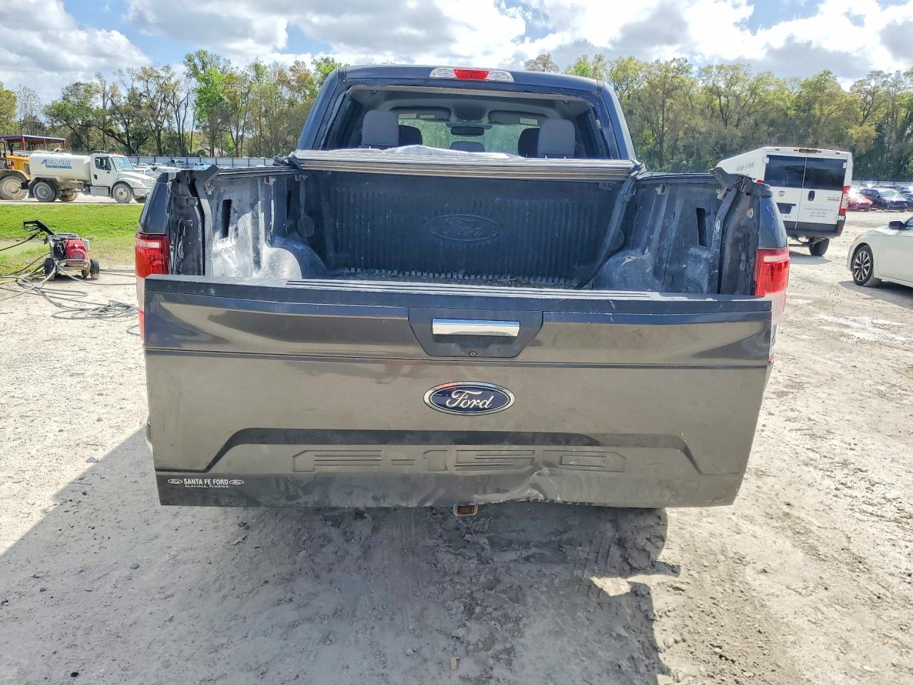 2018 FORD F150 SUPERCREW photo 16