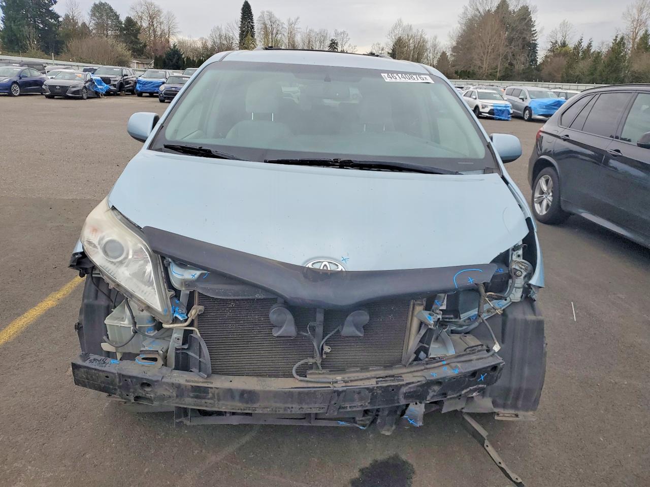 2015 TOYOTA SIENNA LE 7-PASSENGER photo 9