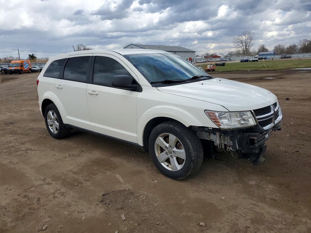 2013 DODGE JOURNEY SE photo 4