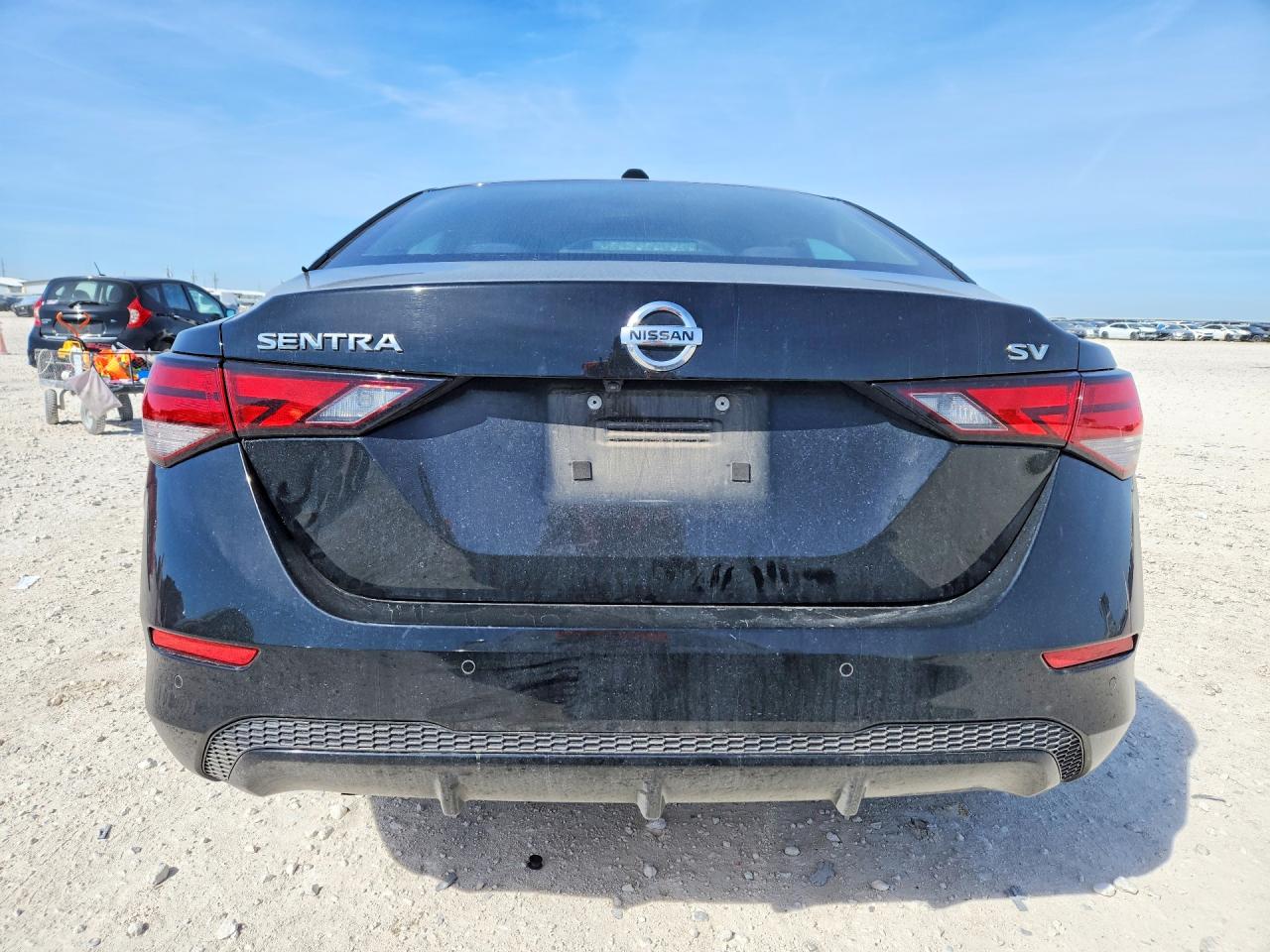 2022 NISSAN SENTRA SV photo 11
