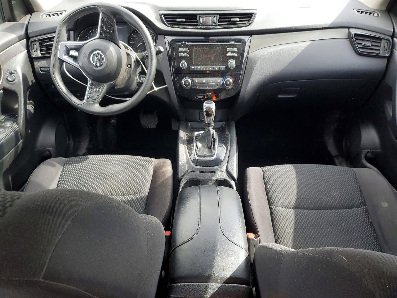 2018 NISSAN ROGUE SPORT S photo 15
