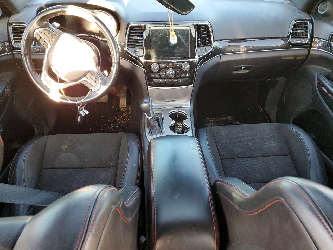 2020 JEEP GRAND CHEROKEE photo 8