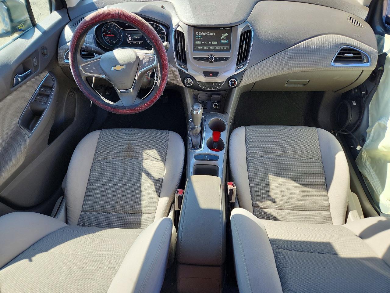 2017 CHEVROLET CRUZE LT photo 15