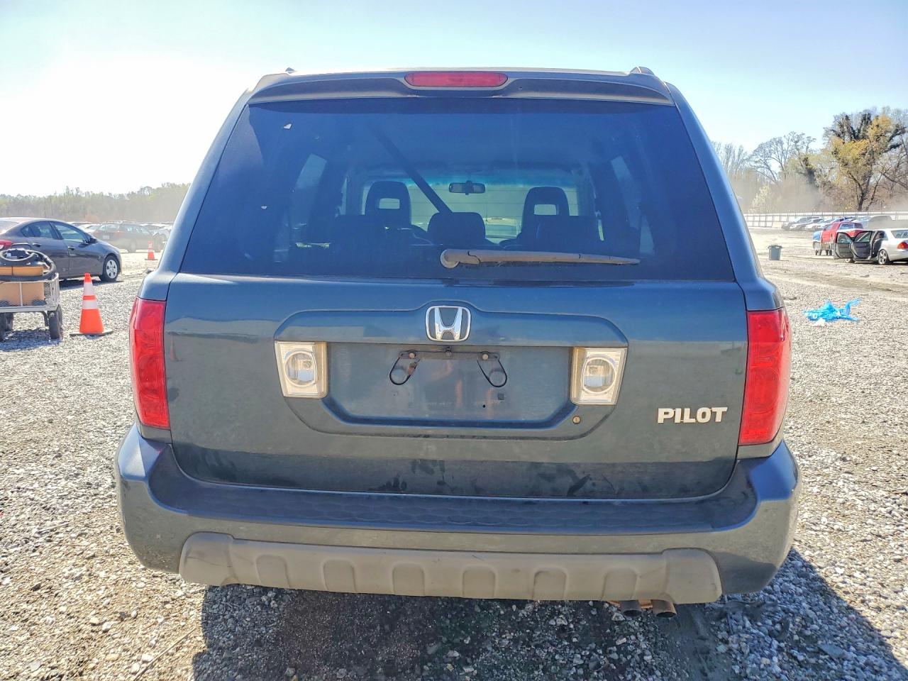 2003 HONDA PILOT EXL photo 11