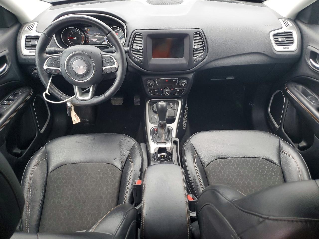 2019 JEEP COMPASS LATITUDE photo 8