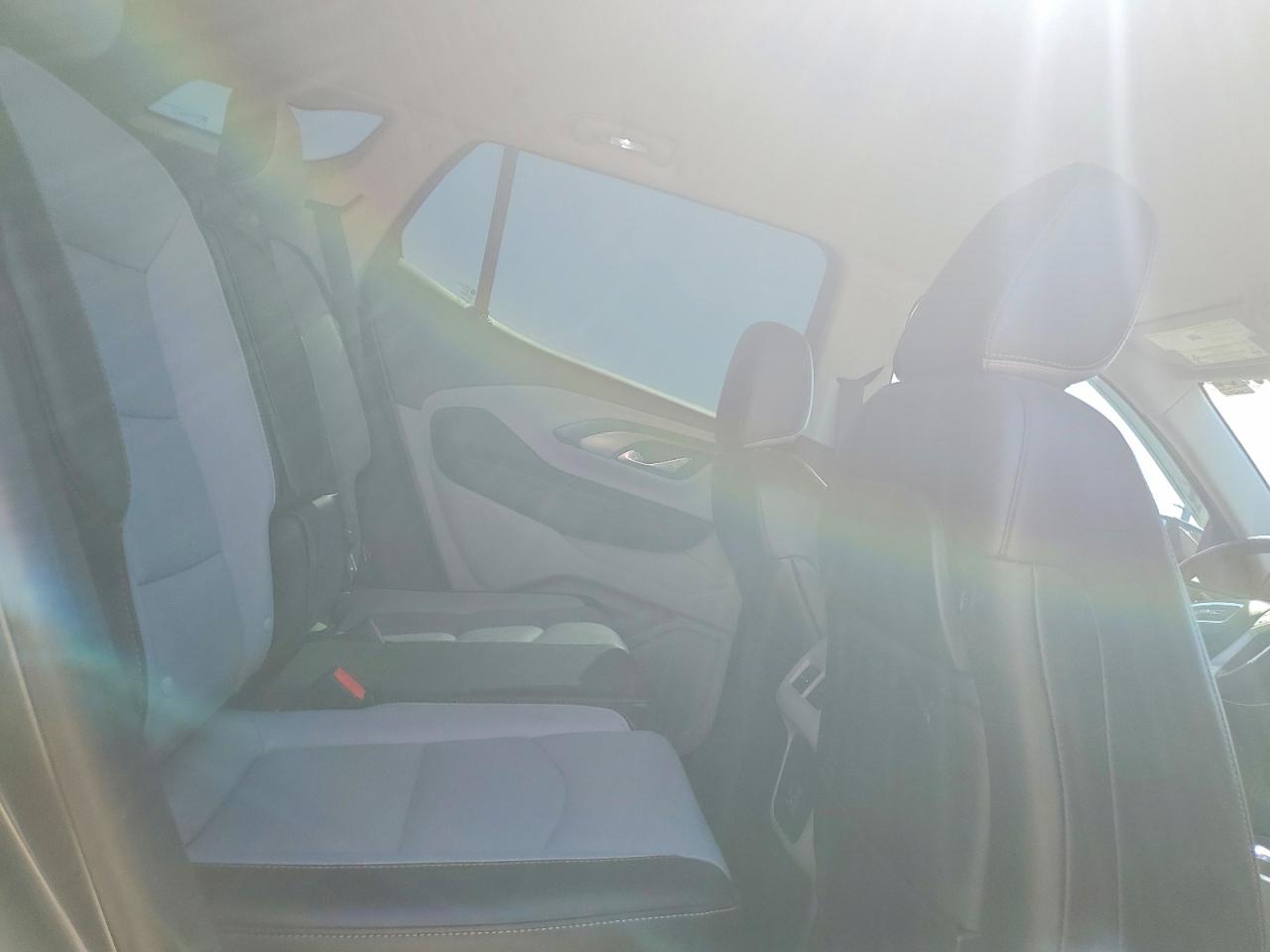 2019 GMC TERRAIN SLT photo 11