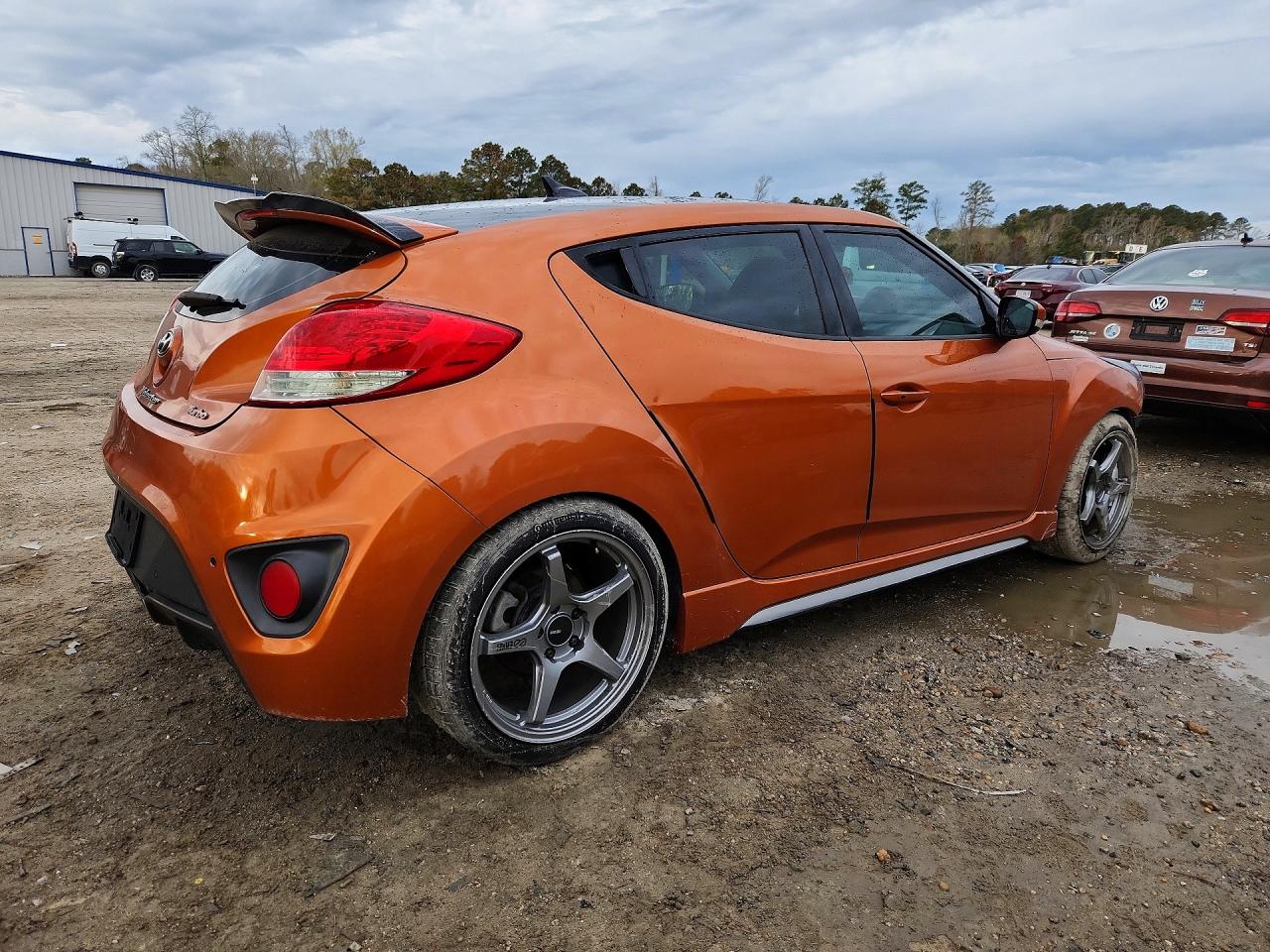 2013 HYUNDAI VELOSTER TURBO photo 5