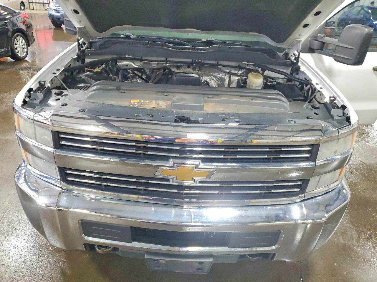 2015 CHEVROLET SILVERADO K2500 HEAVY DUTY photo 21