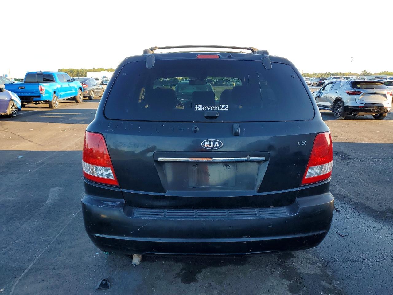 2006 KIA SORENTO LX photo 11