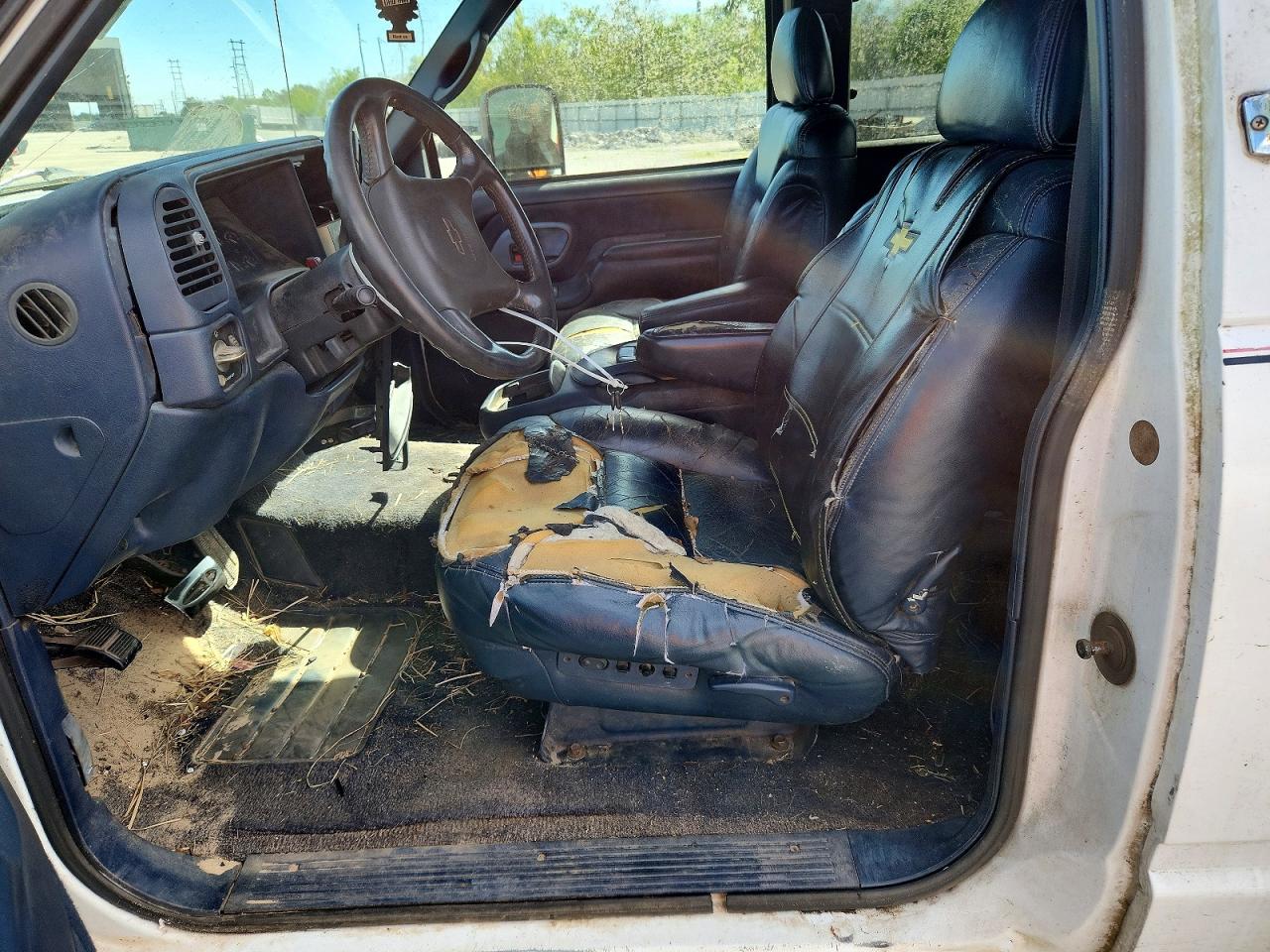 1995 CHEVROLET GMT-400 C3500 photo 7