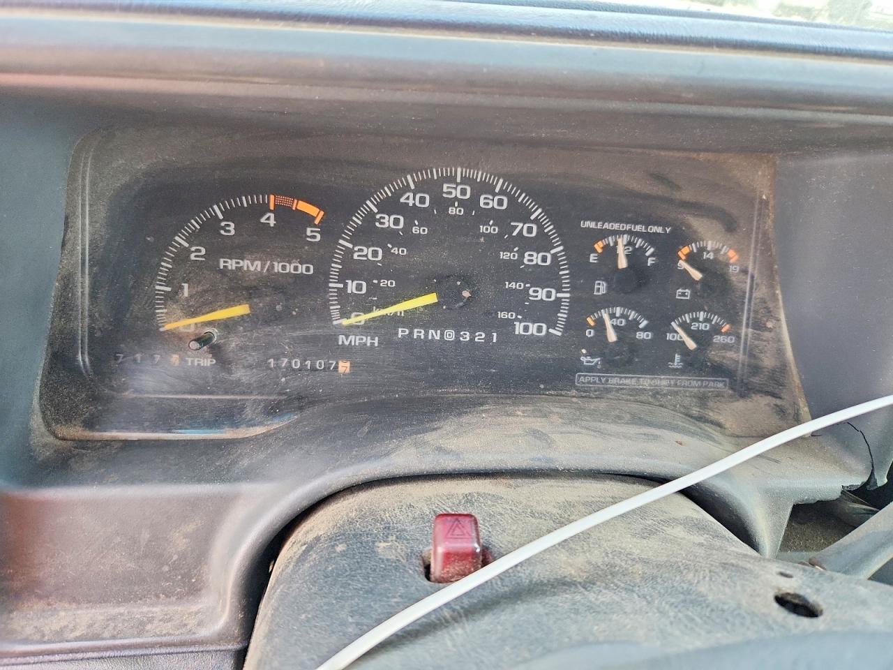 1995 CHEVROLET GMT-400 C3500 photo 9