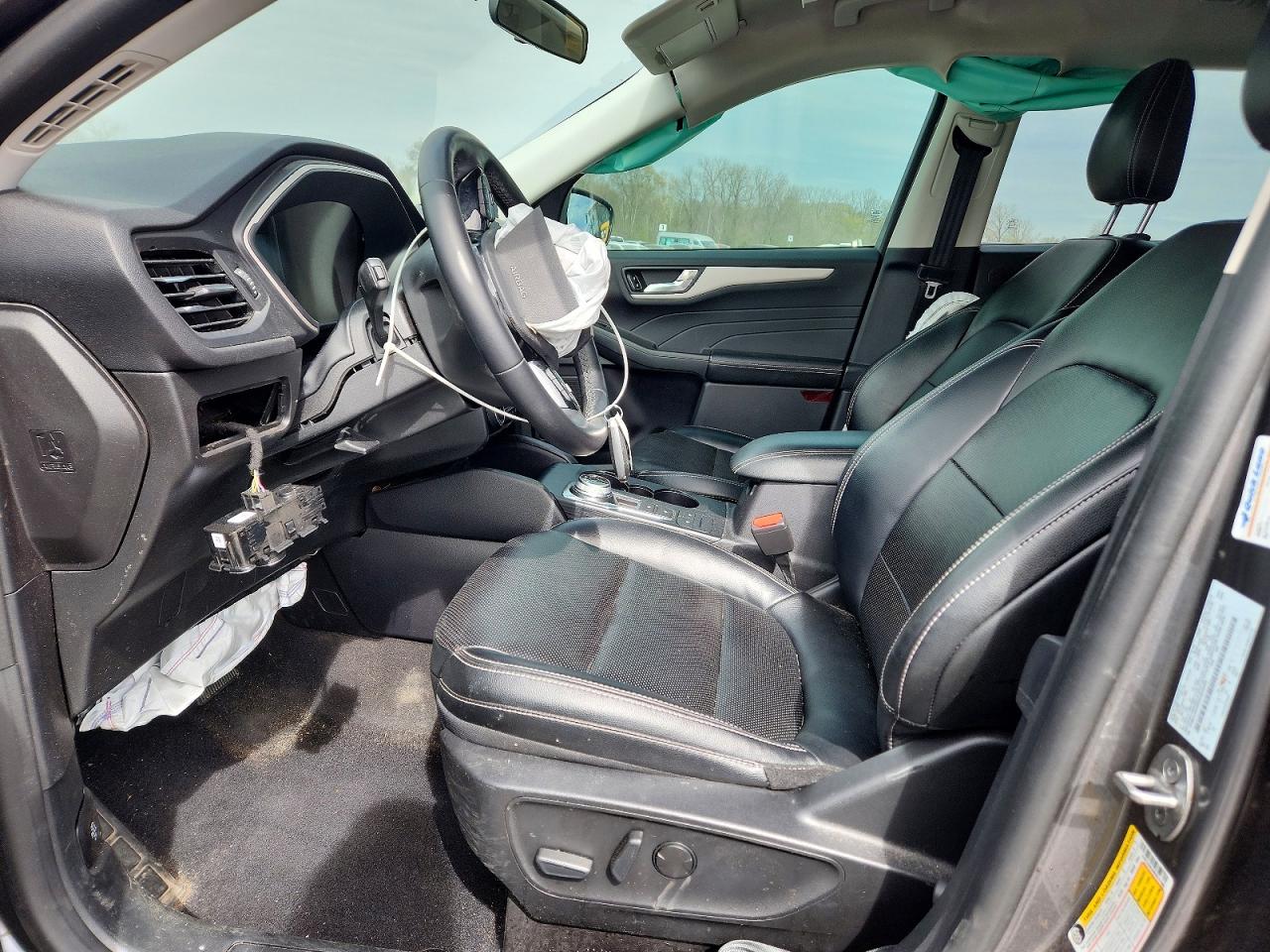 2022 FORD ESCAPE SEL photo 13