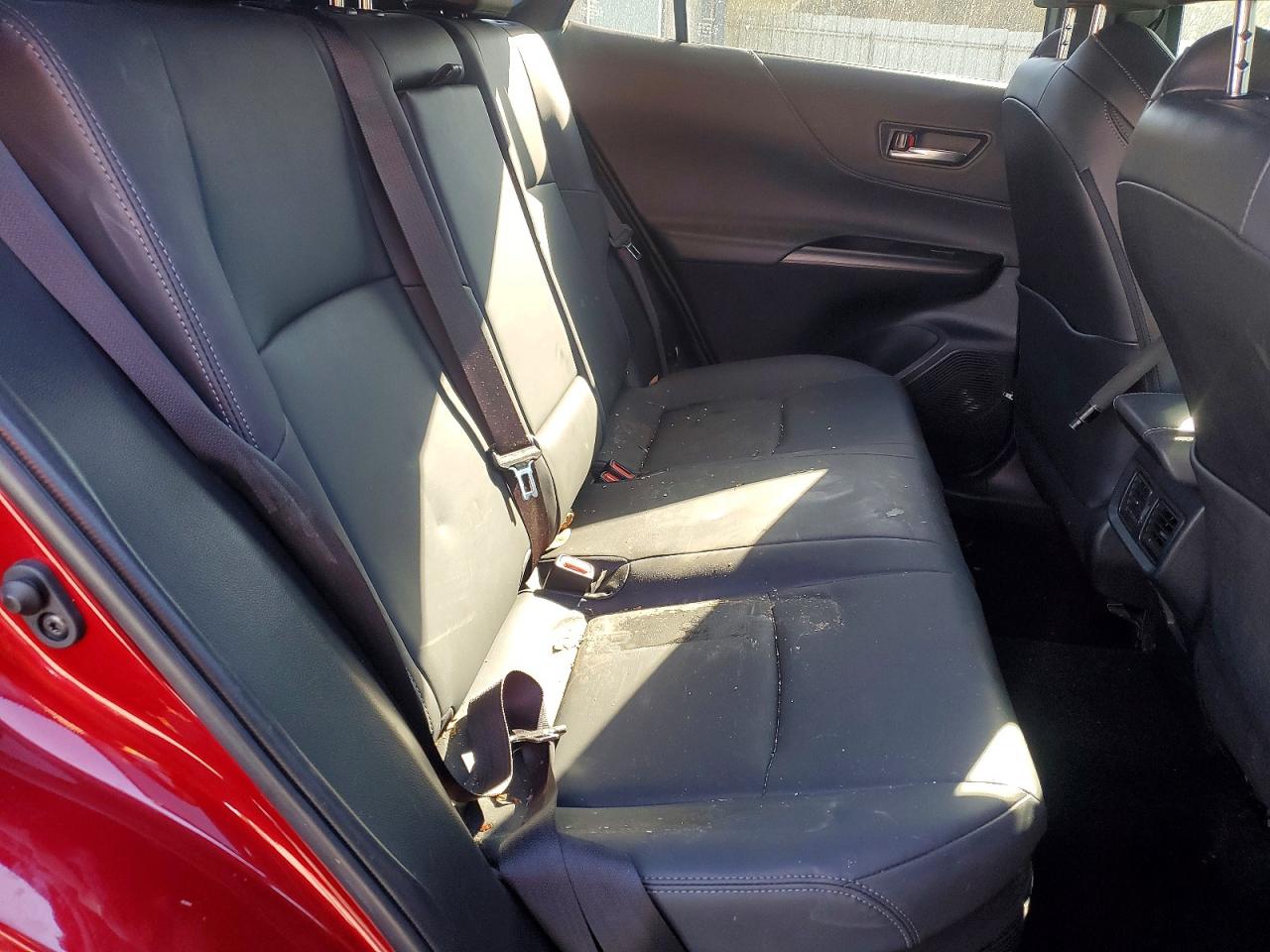 2024 TOYOTA VENZA XLE photo 10