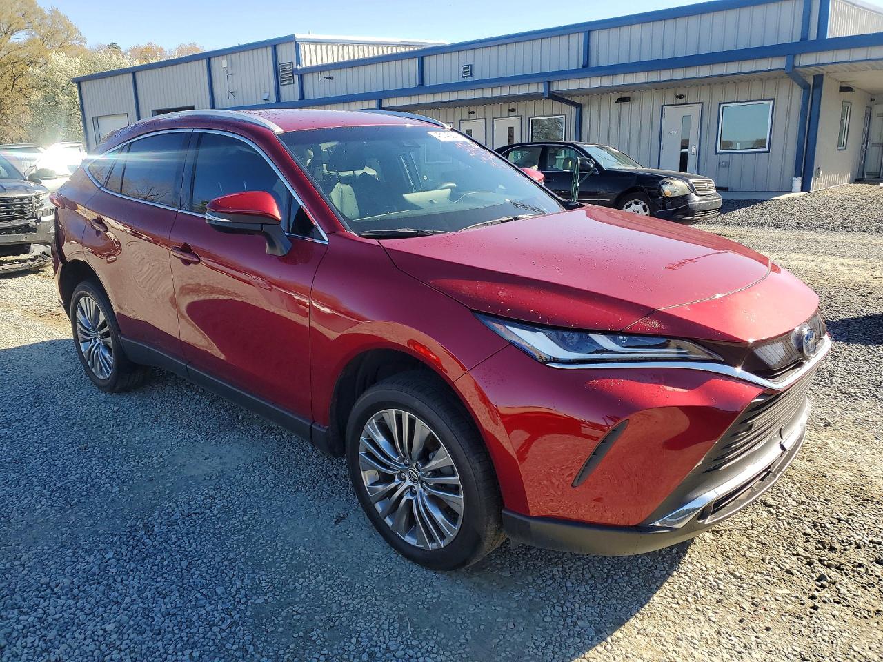2024 TOYOTA VENZA XLE photo 4