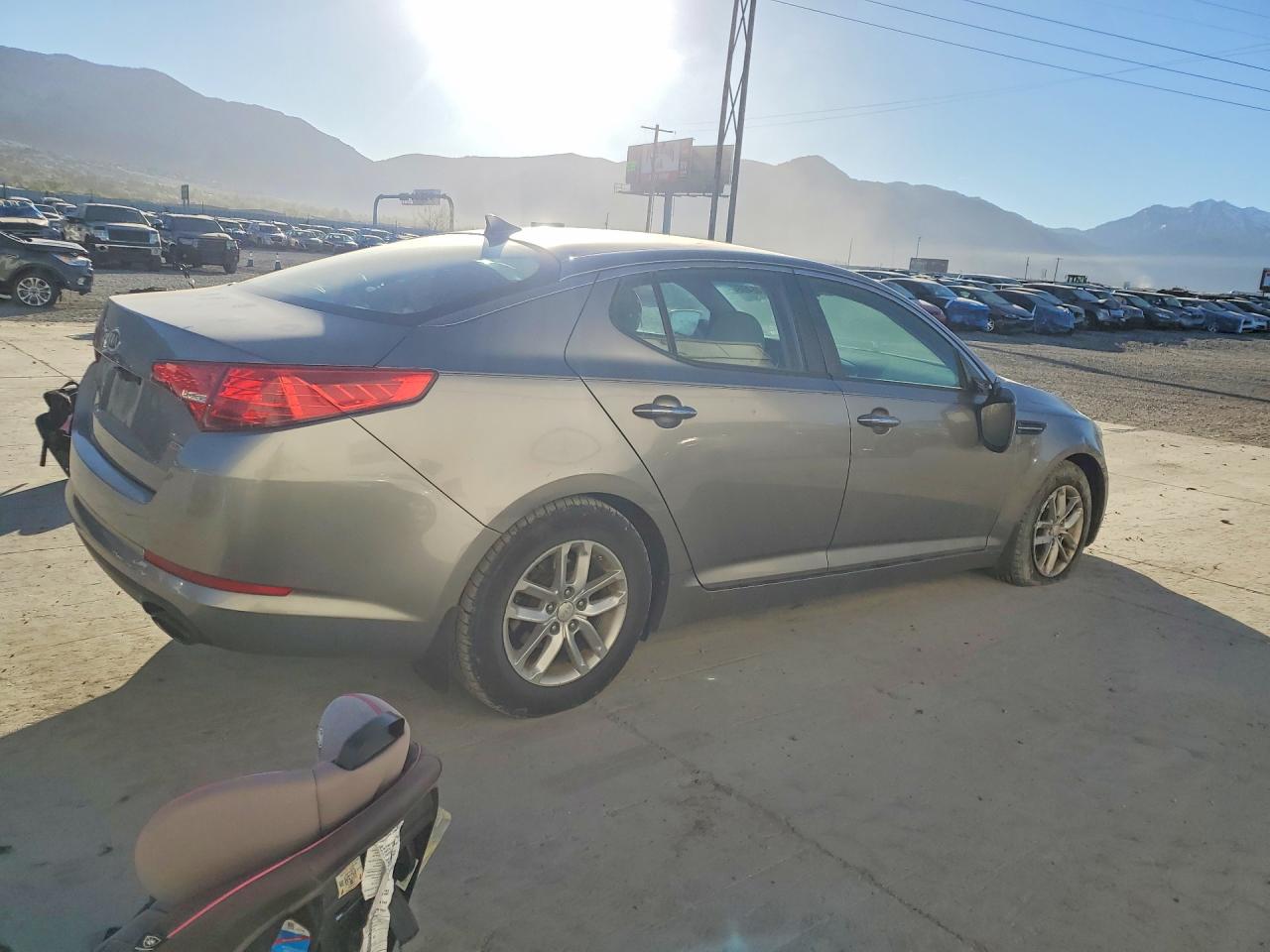 2012 KIA OPTIMA LX photo 3