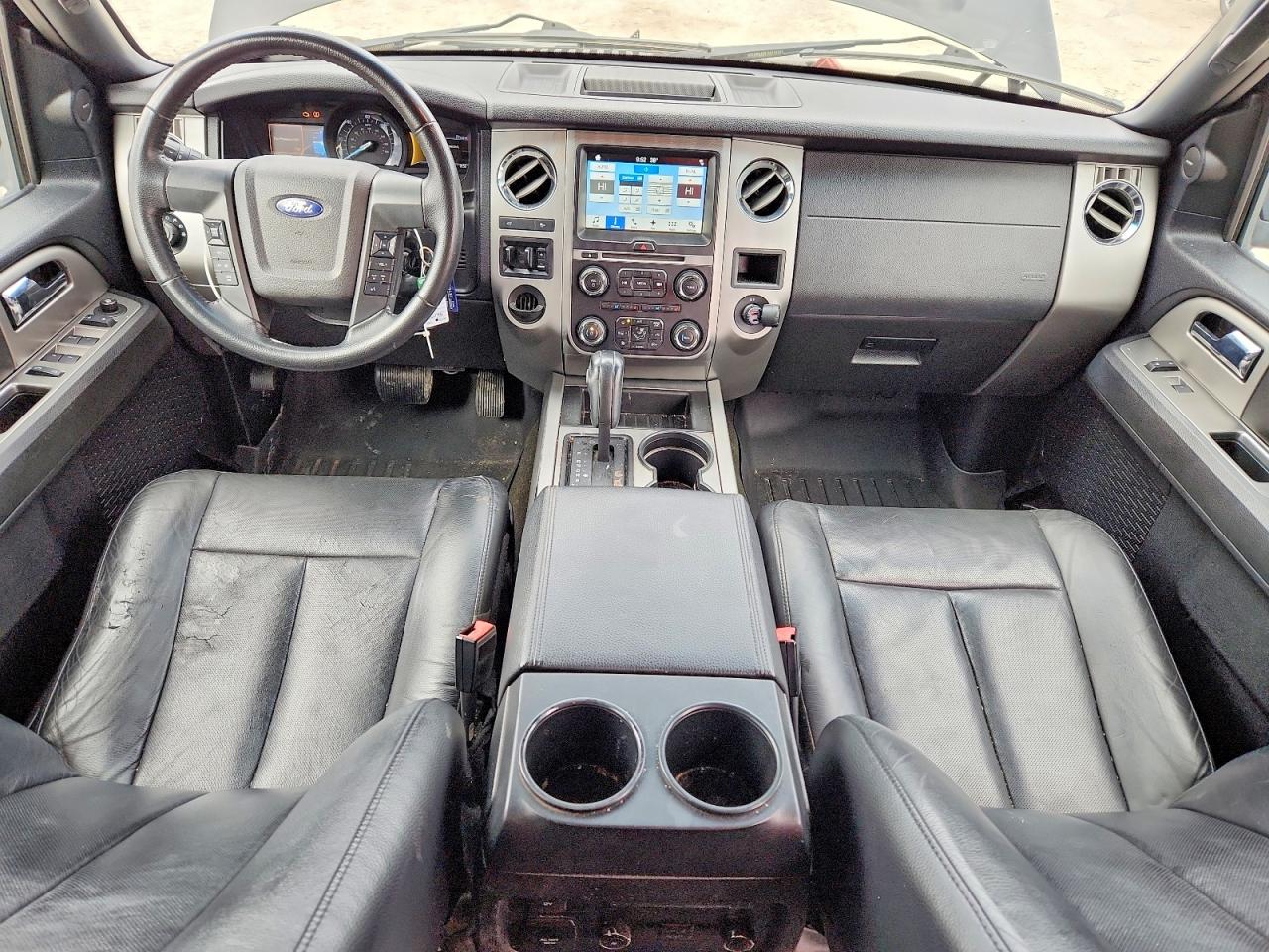 2016 FORD EXPEDITION XLT photo 22