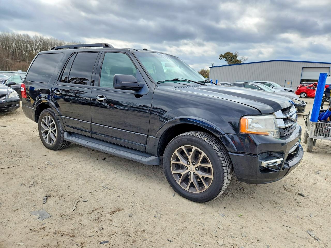 2016 FORD EXPEDITION XLT photo 10