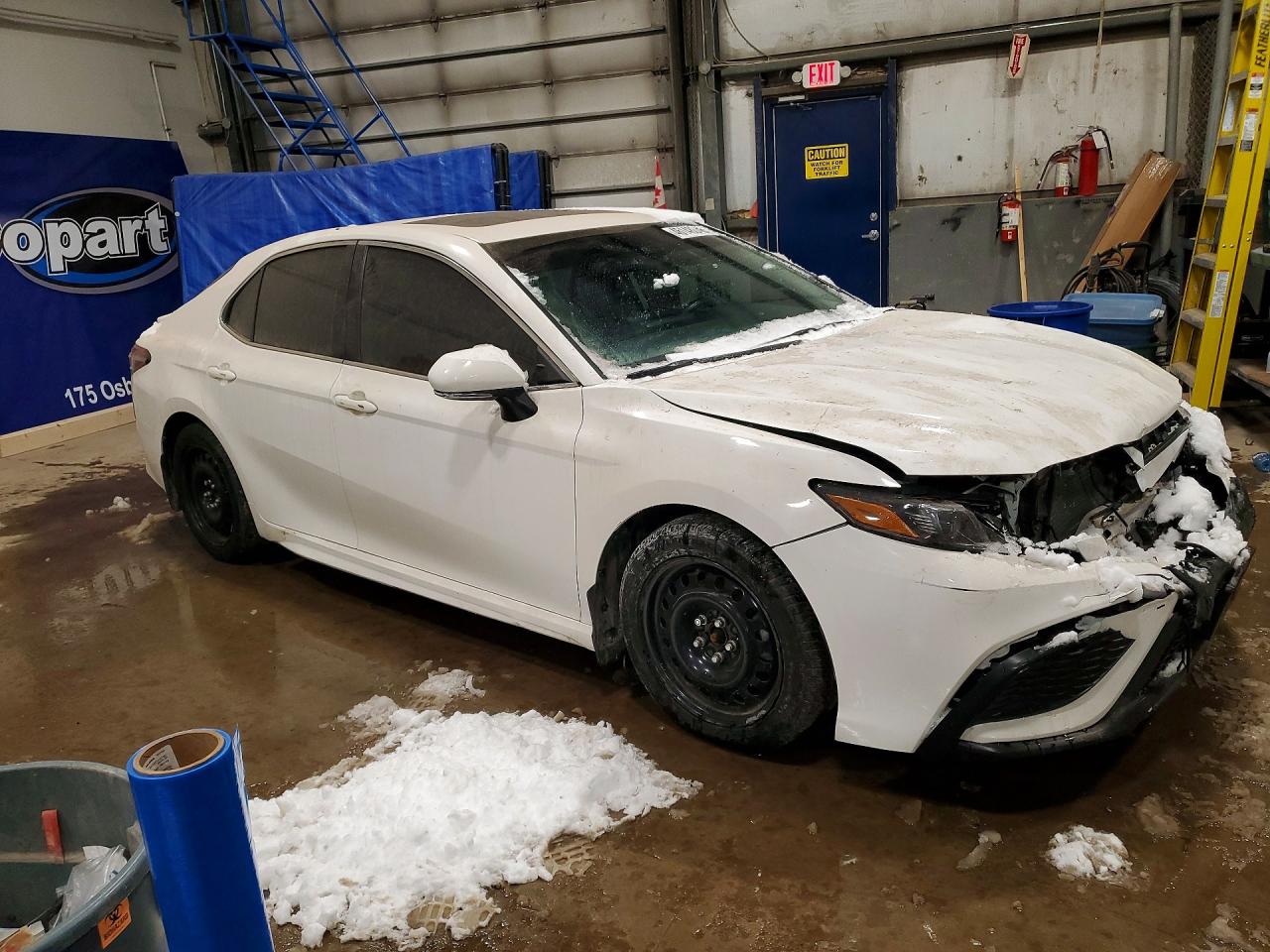 2023 TOYOTA CAMRY XLE photo 10