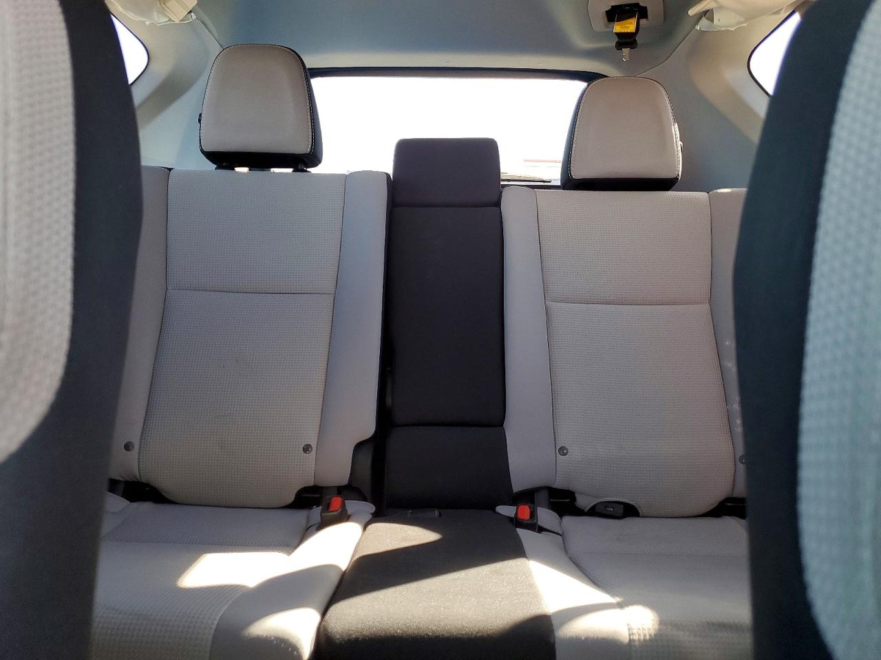 2018 TOYOTA RAV4 ADVENTURE photo 19