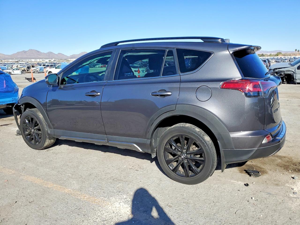 2018 TOYOTA RAV4 ADVENTURE photo 3