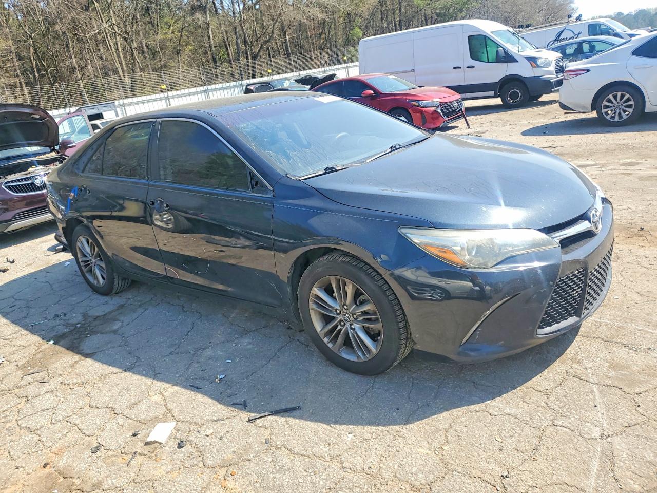2016 TOYOTA CAMRY SE photo 13