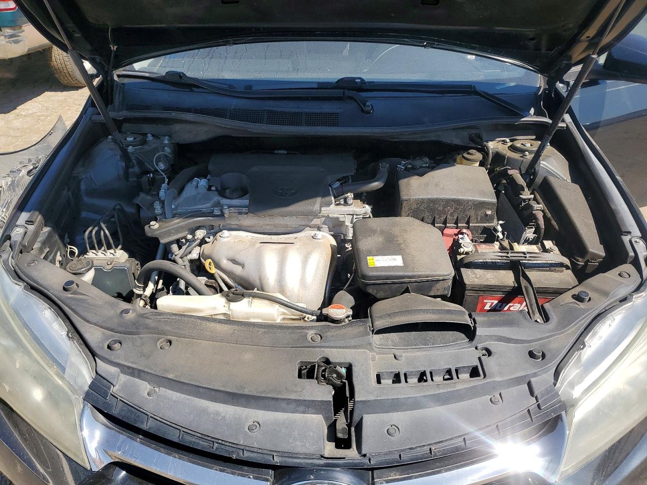 2016 TOYOTA CAMRY SE photo 41