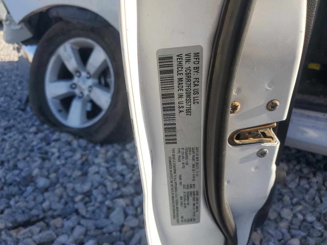 2021 RAM 1500 photo 34