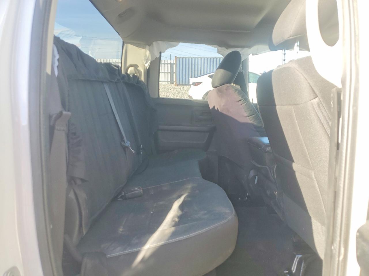 2021 RAM 1500 photo 28