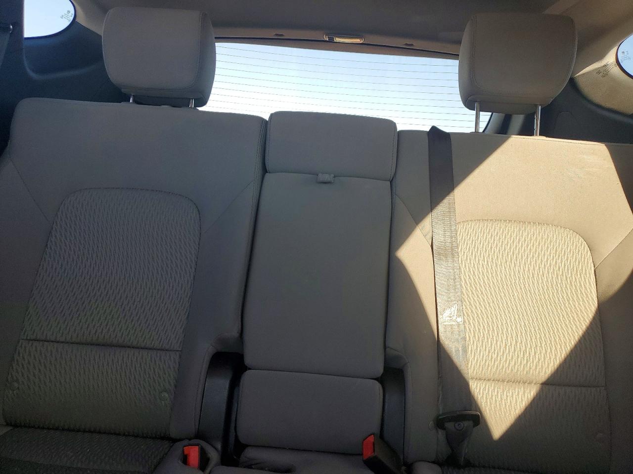 2018 HYUNDAI SANTA FE SPORT 2.4L photo 19