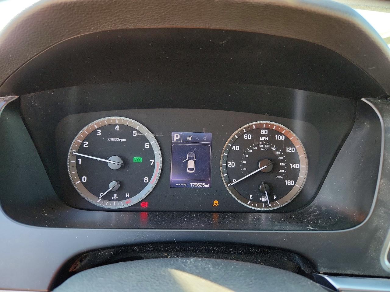 2015 HYUNDAI SONATA SE photo 9