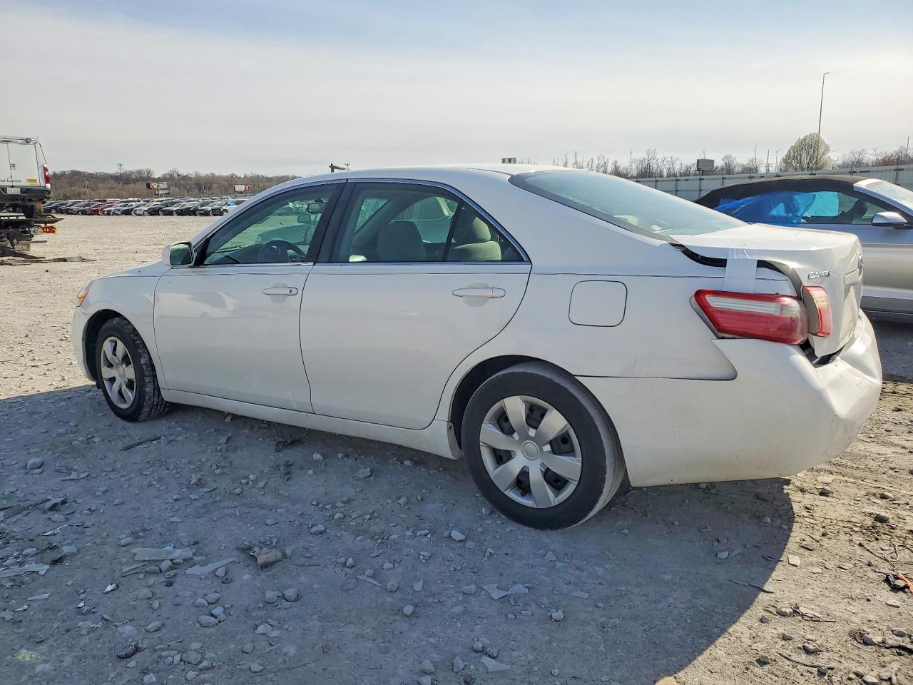 2009 TOYOTA CAMRY BASE photo 4