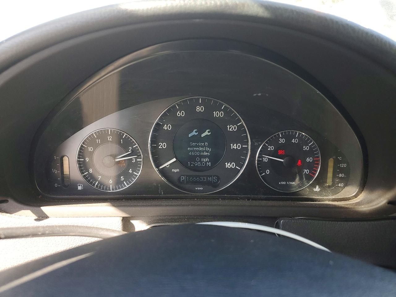 2005 MERCEDES-BENZ CLK 320C photo 9