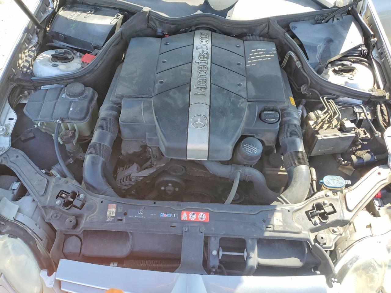 2005 MERCEDES-BENZ CLK 320C photo 11