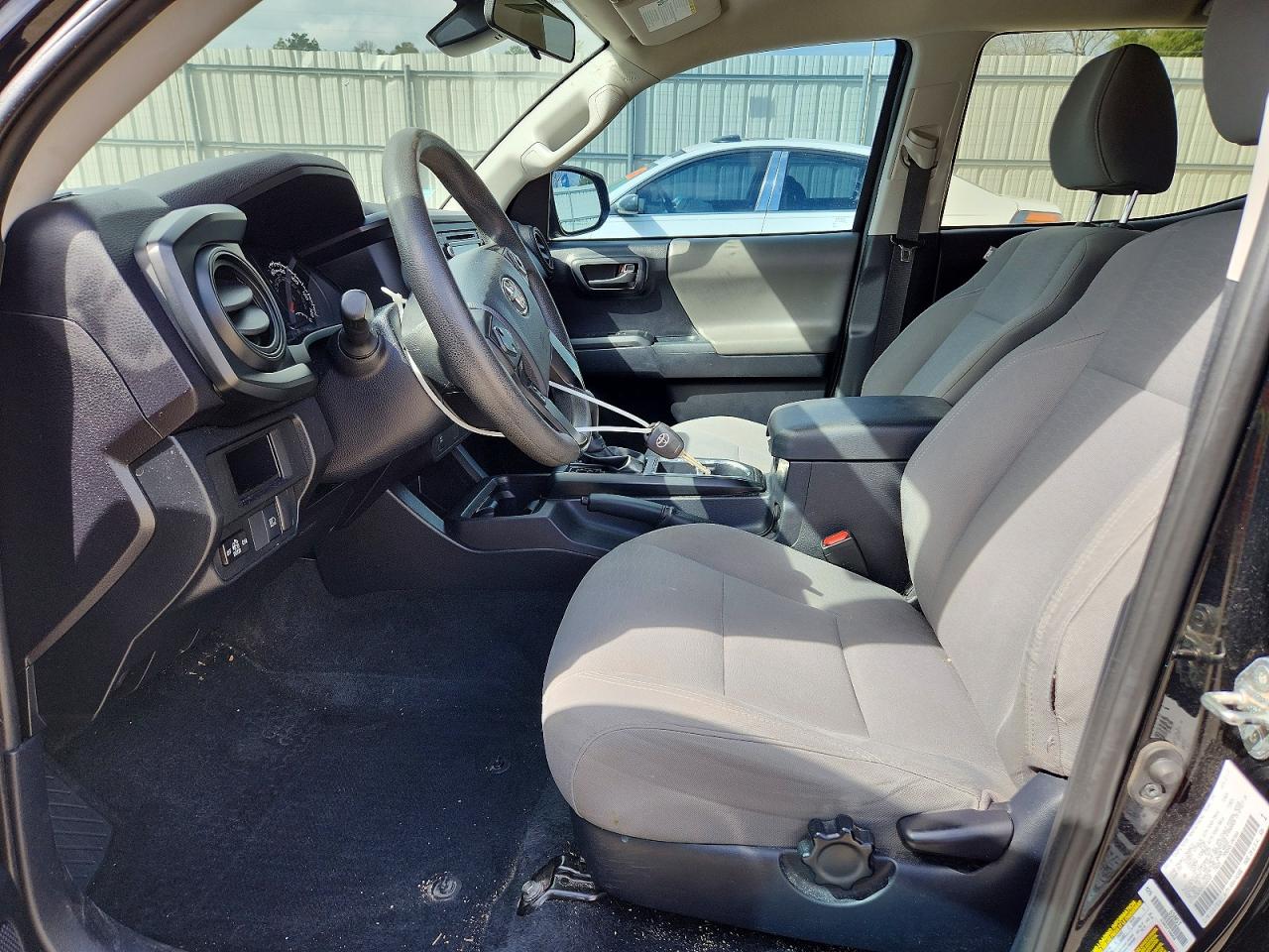 2019 TOYOTA TACOMA SR photo 13