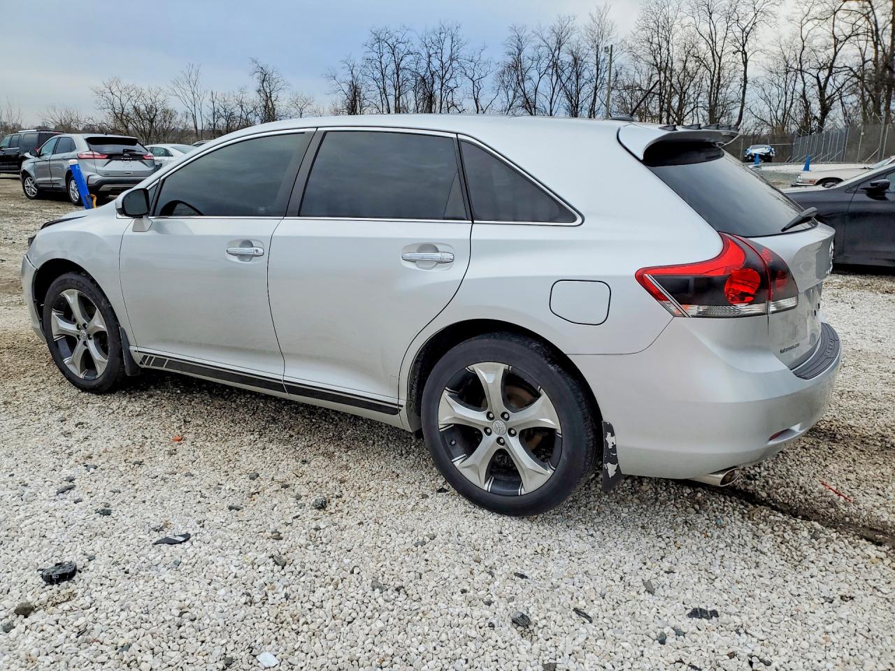 2012 TOYOTA VENZA LIMITED photo 3