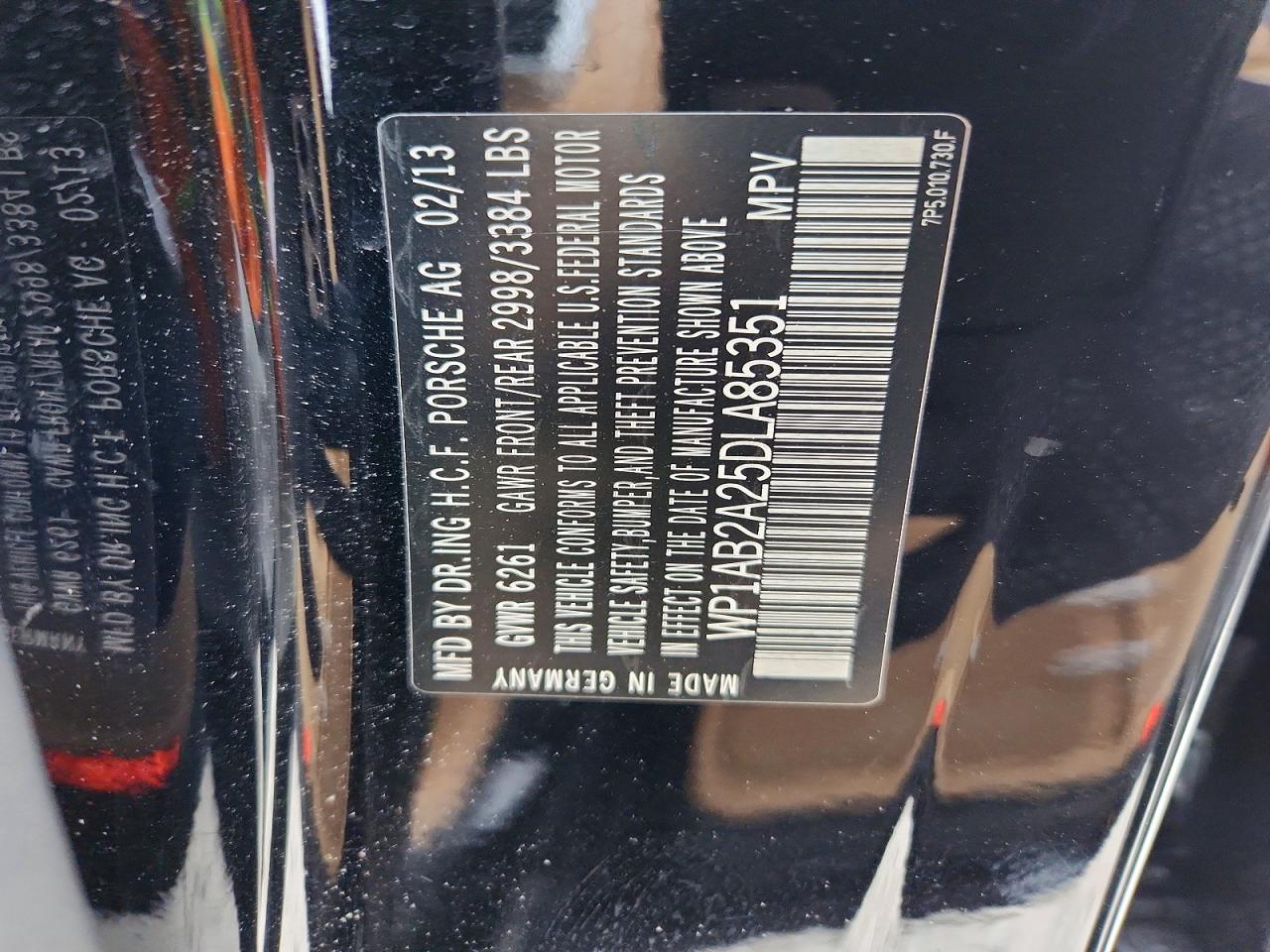 2013 PORSCHE CAYENNE S photo 34