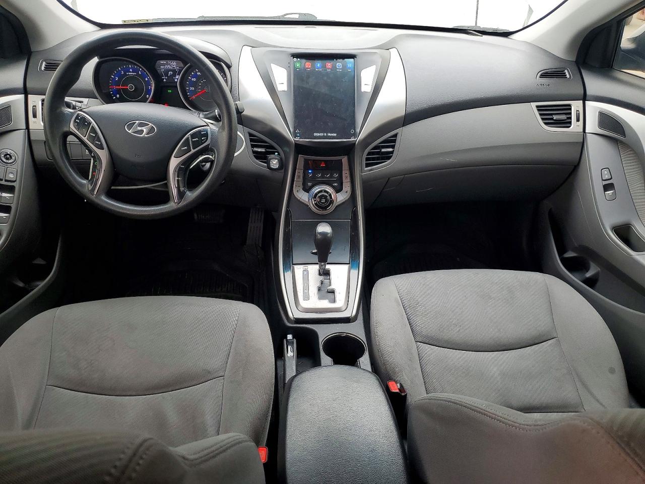 2013 HYUNDAI ELANTRA GLS photo 22