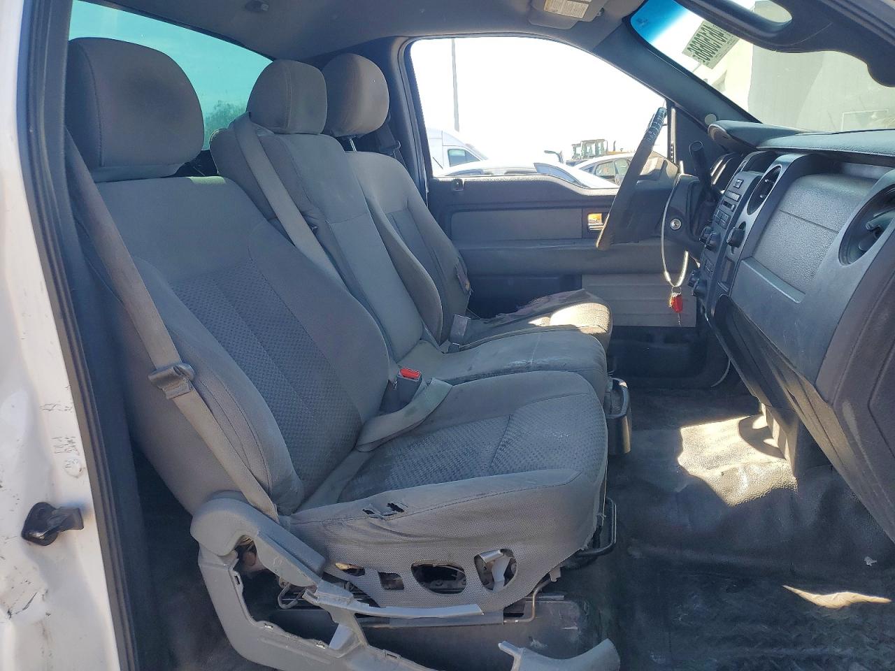 2014 FORD F150 photo 10