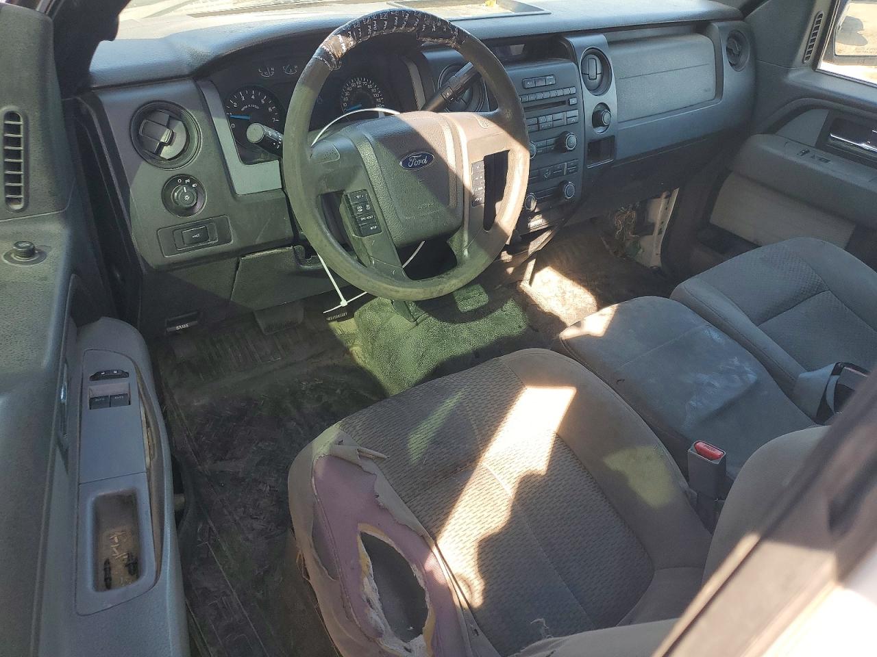 2014 FORD F150 photo 8