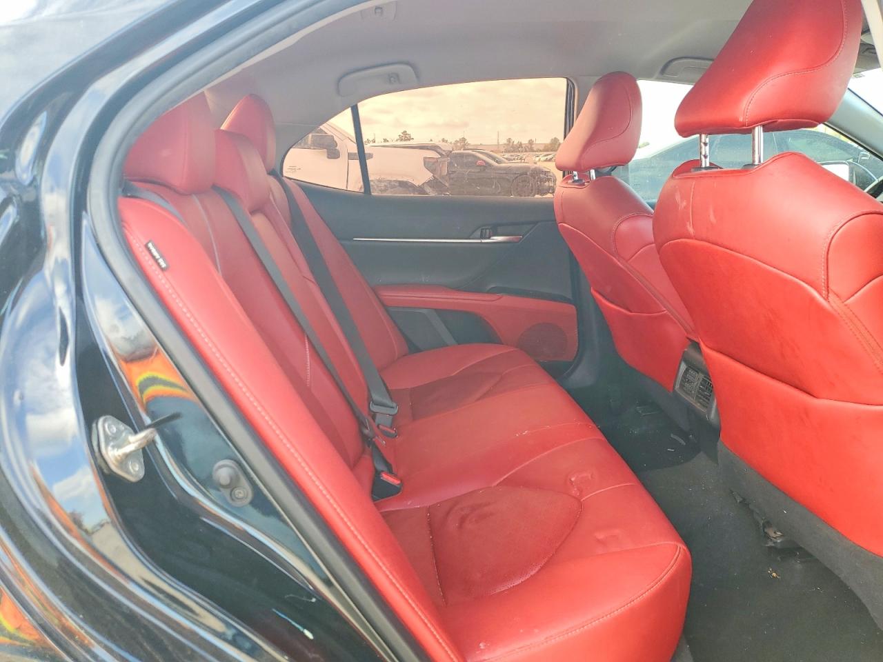2020 TOYOTA CAMRY XSE photo 28