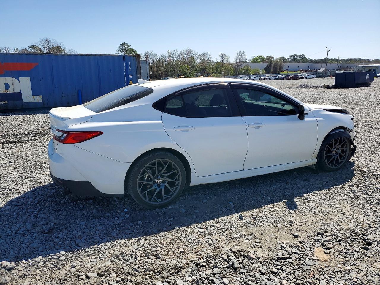2025 TOYOTA CAMRY SE photo 5