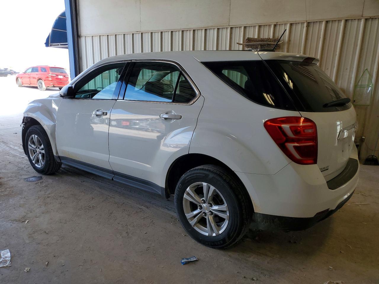 2016 CHEVROLET EQUINOX LS photo 3