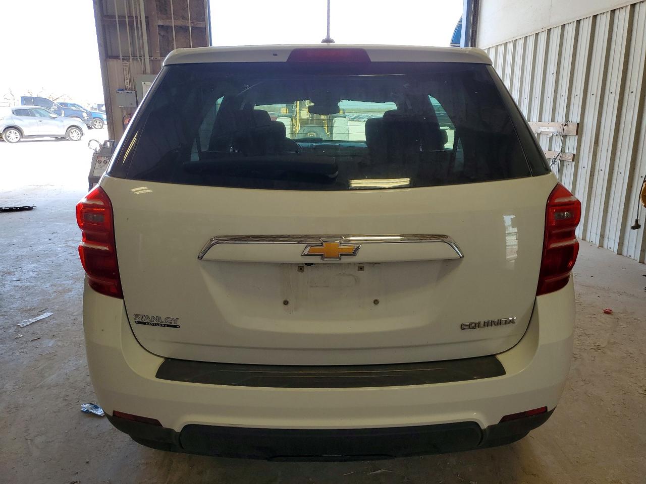 2016 CHEVROLET EQUINOX LS photo 11