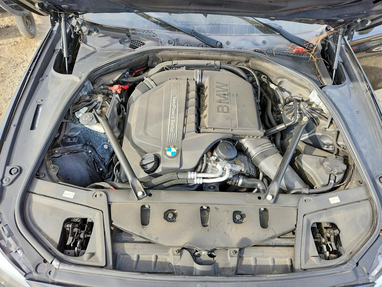 2013 BMW 535 I photo 21