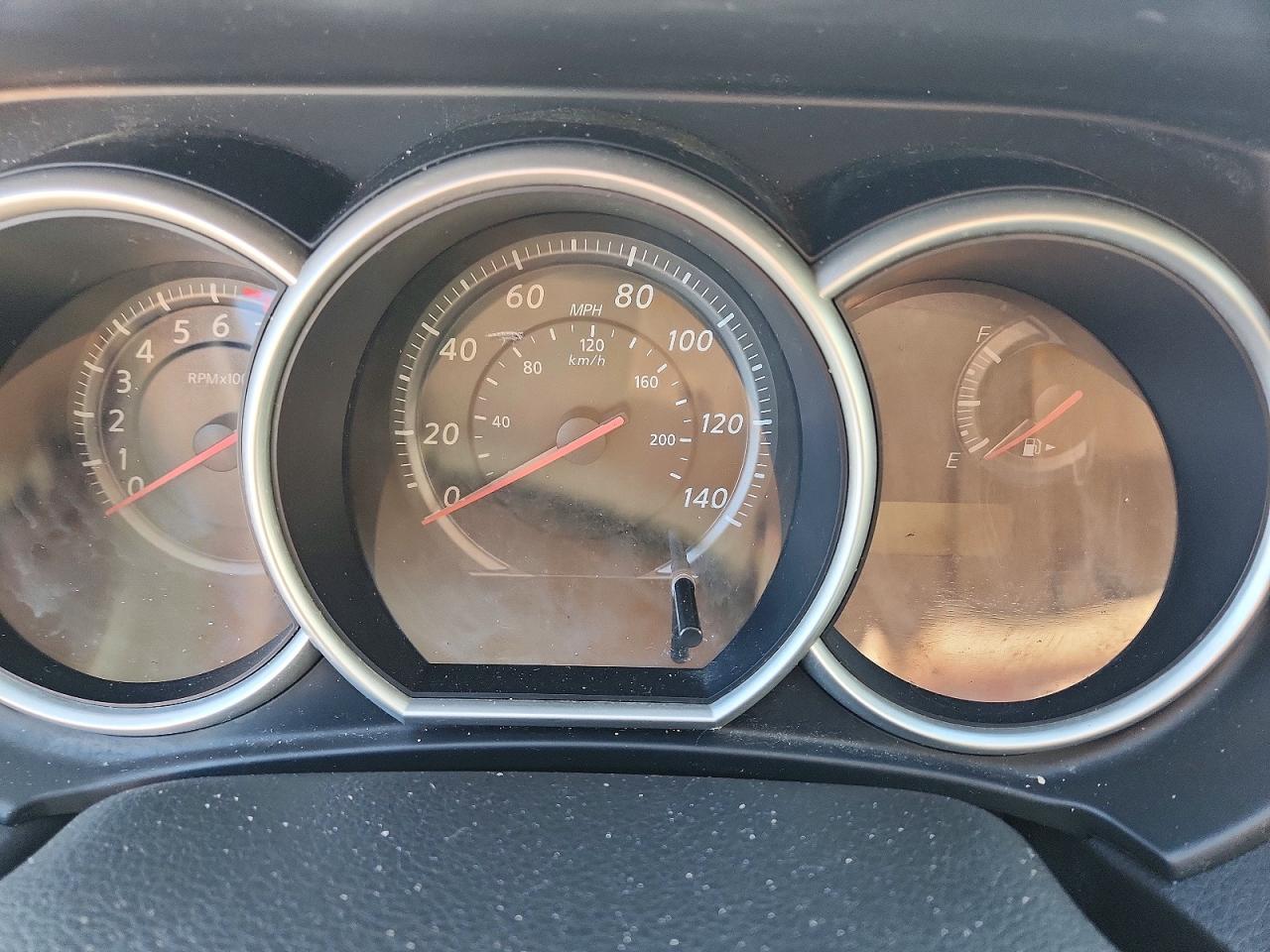 2011 NISSAN VERSA 1.8 S photo 25